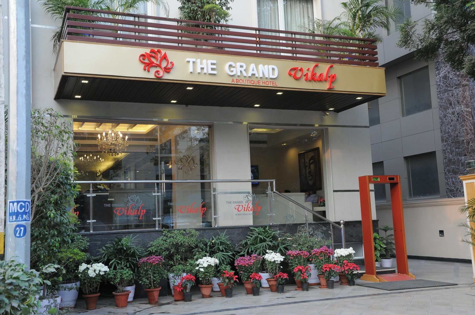 The Grand Vikalp By Saga Hotels New Delhi Exterior photo